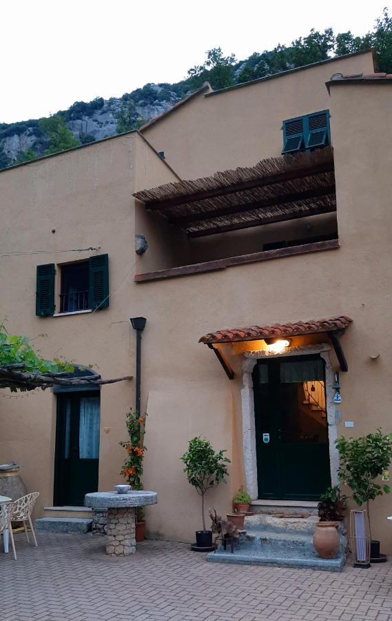 Agriturismo Alveare Finale Ligure Exterior photo
